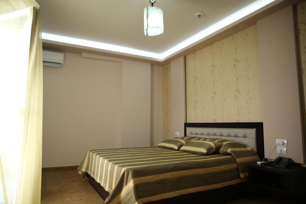 Hotel Pogradeci Номер фото
